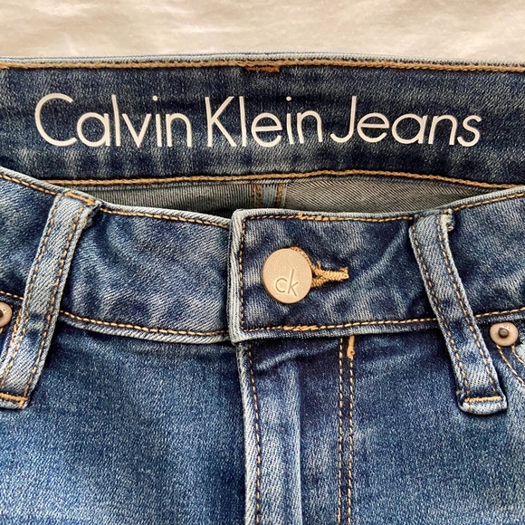 Women’s Jean Leggings - Picture 3 of 5